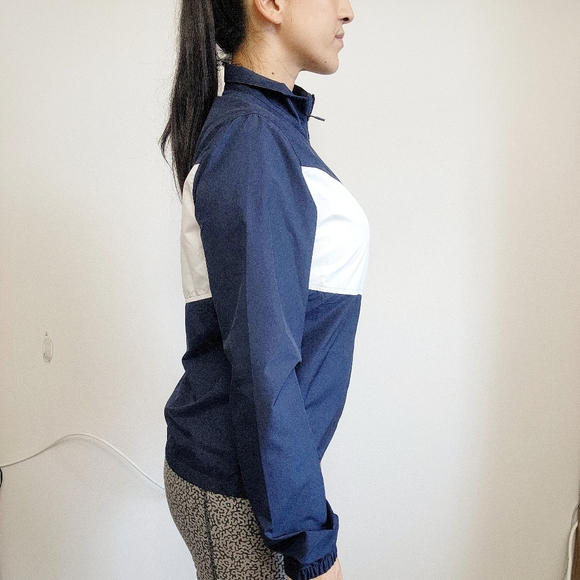 Puma Golf Women's Standard First Mile Wind Jacket - Picture 3 of 8